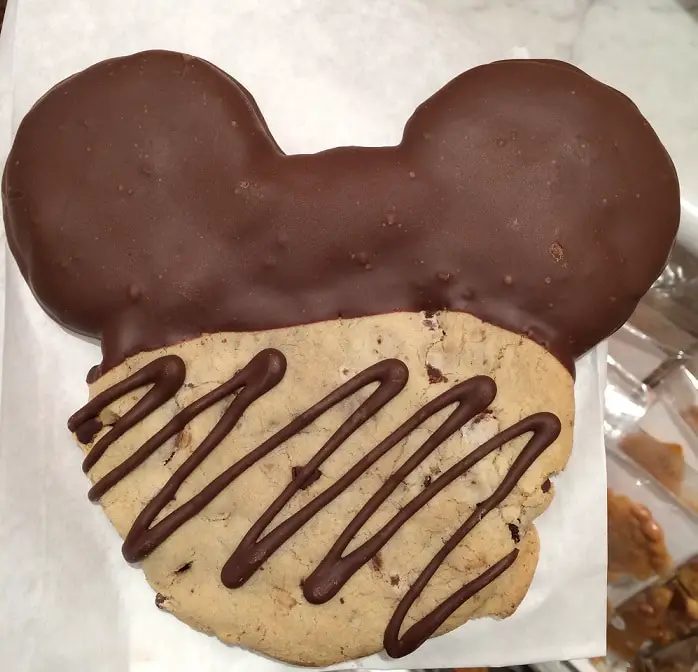 Mickey Cookie - Best Disney World Desserts
