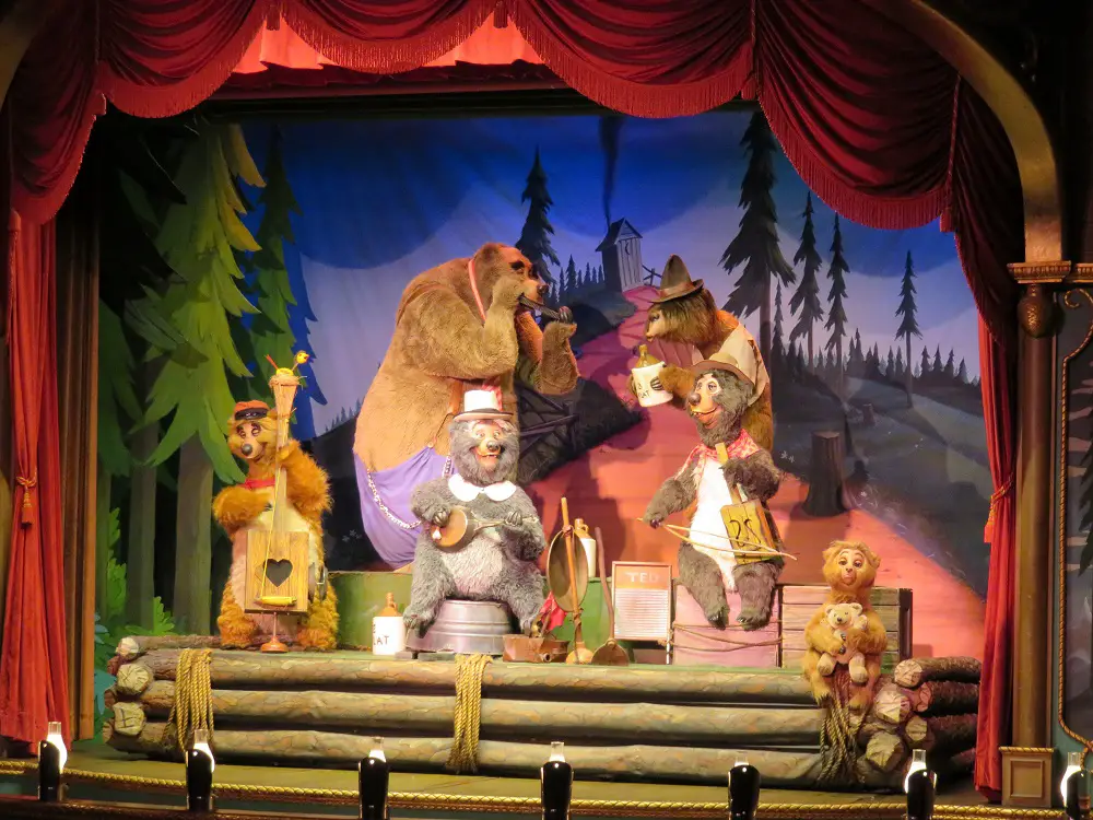 See some show like Country Bear Jamboree when it rains at Disney World