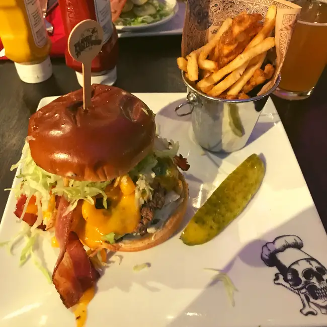 A Planet Hollywood burger