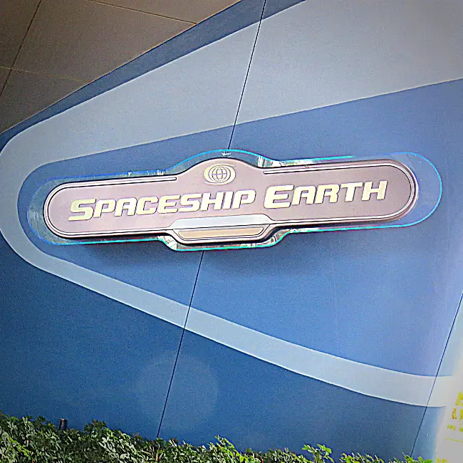 Spaceship Earth - Disney World Epcot Rides
