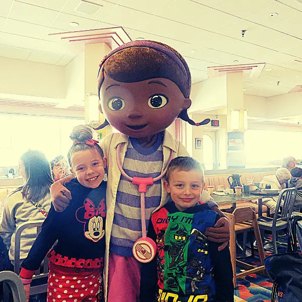 Meeting Doc McStuffins at Hollywood and Vine - Disney World Restaurants to Avoid 