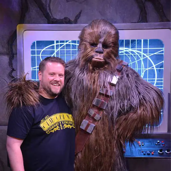Star Wars Characters At Disney World - Meeting Chewbacca