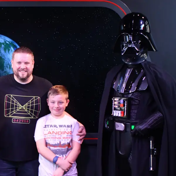 Star Wars Characters At Disney World - Darth Vader