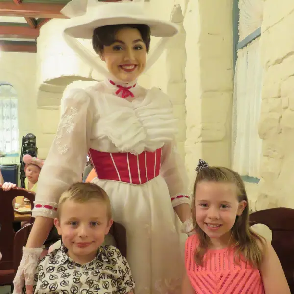Meeting Mary Poppins at Akershus - Best Breakfast at Epcot.