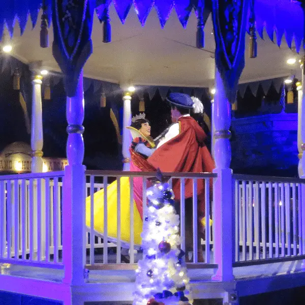 Disney Princes - Prince Ferdinand dancing with Snow White