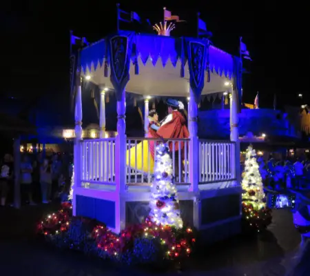 Snow White and Prince Florian in the Christmas Parade
