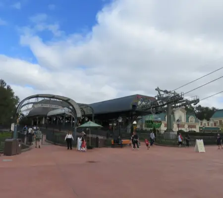 Epcot Skyliner Station