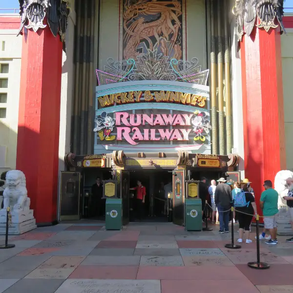 Mickey and Minnie’s Runaway Railway Entrance