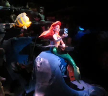 Animatronic Ariel during the ride. 