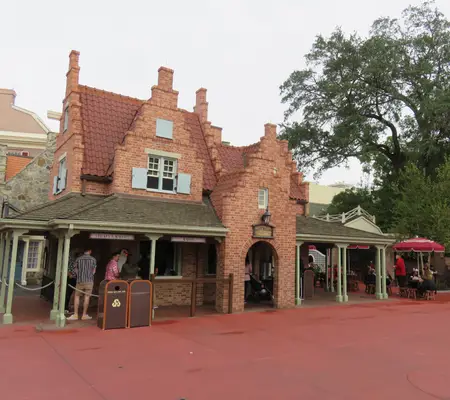 Sleepy Hollow at Magic Kingdom is a great spot to grab a snack